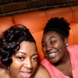 Meet your Posher, Sharon